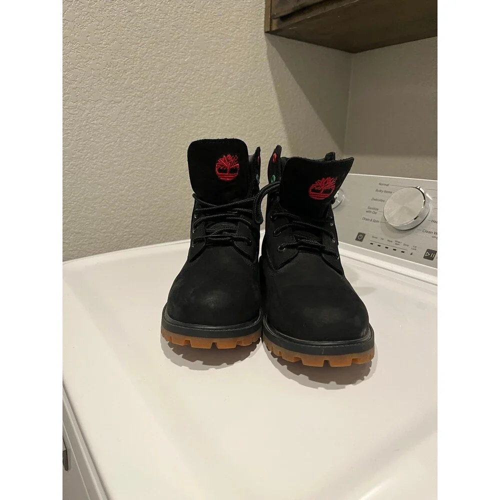 Timberland 6-Inch Premium Waterproof Boots – Men’s US 7 – Black Champion